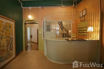 22 Bedroom Hotel / Resort for rent in Pom Prap, Bangkok near MRT Wat Mangkon