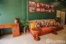 22 Bedroom Hotel / Resort for rent in Pom Prap, Bangkok near MRT Wat Mangkon