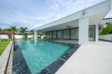 5 Bedroom House for sale in Huai Yai, Chonburi