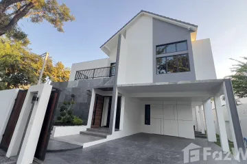4 Bedroom Villa for sale in Mooban Wangtan, San Phak Wan, Chiang Mai