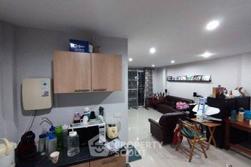 3 Bedroom Townhouse for sale in Suan Luang, Bangkok near MRT Phatthanakan