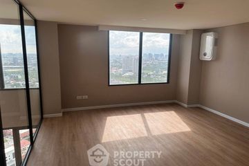 3 Bedroom Condo for rent in Landmark @MRTA Station, Bang Kapi, Bangkok near MRT Pradit Manutham