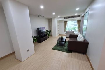 3 Bedroom Condo for rent in Khlong Toei Nuea, Bangkok near MRT Sukhumvit