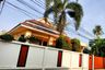 3 Bedroom House for sale in Bang Waek, Bangkok