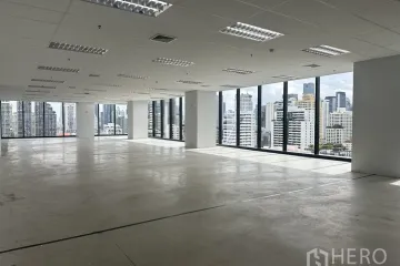 Office for rent in Thanon Phaya Thai, Bangkok near BTS Phaya Thai