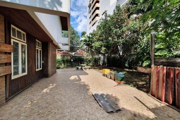 4 Bedroom House for rent in Khlong Tan Nuea, Bangkok