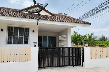 2 Bedroom Townhouse for sale in Nong Kae, Prachuap Khiri Khan
