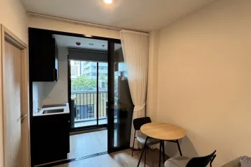 1 Bedroom Condo for sale in NUE District R9, Huai Khwang, Bangkok near MRT Phra Ram 9