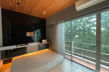 3 Bedroom Townhouse for sale in Noble Cube, Suan Luang, Bangkok near Airport Rail Link Ramkhamhaeng