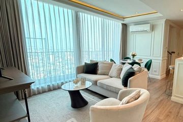 2 Bedroom Condo for sale in C Ekkamai, Khlong Tan Nuea, Bangkok near BTS Ekkamai