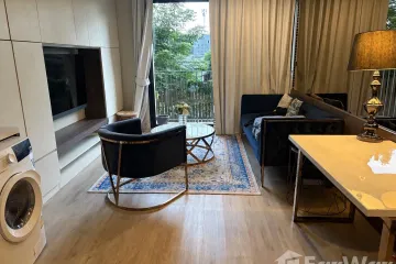 1 Bedroom Condo for sale in Noble Above Wireless-Ruamrudee, Lumpini, Bangkok near BTS Nana
