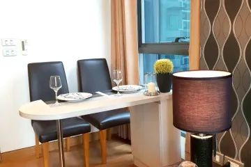 1 Bedroom Condo for sale in The Lumpini 24, Khlong Tan, Bangkok near BTS Phrom Phong