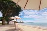 2 Bedroom Condo for sale in Arom Wongamat, Na Kluea, Chonburi
