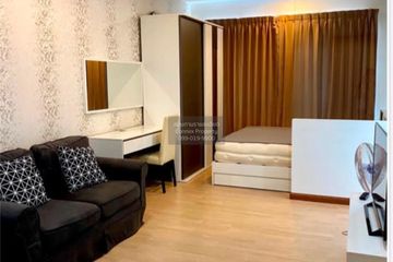 1 Bedroom Condo for rent in Hive Taksin, Khlong Ton Sai, Bangkok near BTS Wongwian Yai