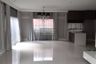 5 Bedroom House for sale in Setthasiri Wongwaen-Lamlukka, Bueng Kham Phroi, Pathum Thani