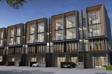 3 Bedroom Townhouse for sale in Si Kan, Bangkok