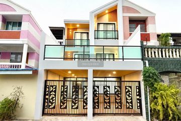 5 Bedroom Townhouse for sale in Bang Khae Nuea, Bangkok near MRT Lak Song