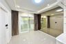 3 Bedroom Townhouse for sale in Baan Klang Mueng Suanluang, Dokmai, Bangkok