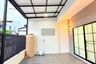 3 Bedroom Townhouse for sale in Khu Khot, Pathum Thani