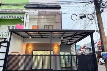 3 Bedroom Townhouse for sale in Khu Khot, Pathum Thani