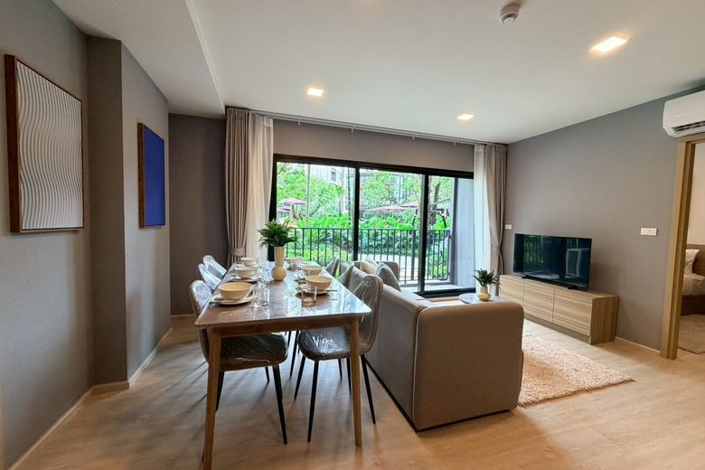 2 Bedroom Condo For Rent