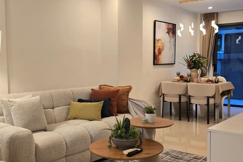 2 Bedroom Townhouse For Rent