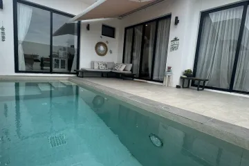 3 Bedroom Villa for sale in Sunrise Garden Pool Villas, Si Sunthon, Phuket