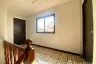 9 Bedroom Townhouse for rent in Lak Song, Bangkok