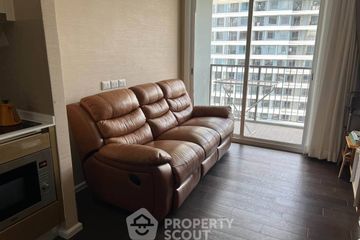 2 Bedroom Condo for rent in The Saint Residences, Chom Phon, Bangkok near MRT Phahon Yothin