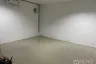 Warehouse / Factory for rent in Lam Pla Thio, Bangkok