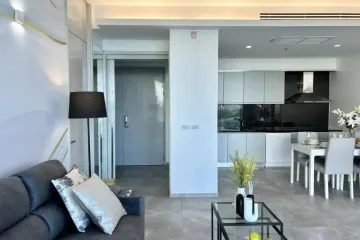 2 Bedroom Condo for sale in Na Kluea, Chonburi