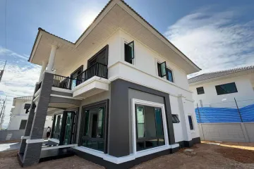 4 Bedroom House for sale in Nong Prue, Chonburi