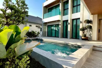 5 Bedroom House for sale in Country Club Villa, Nong Prue, Chonburi