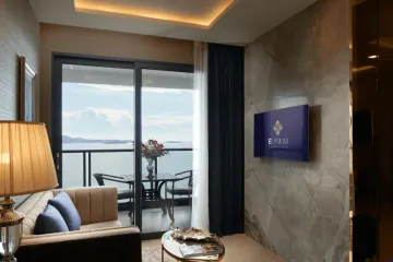 2 Bedroom Condo for sale in Nong Prue, Chonburi