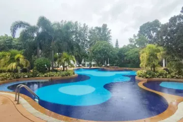 2 Bedroom Condo for sale in Na Jomtien, Chonburi