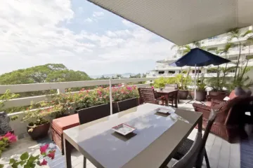 2 Bedroom Condo for sale in Nong Prue, Chonburi
