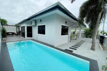 3 Bedroom House for sale in Nong Pla Lai, Chonburi