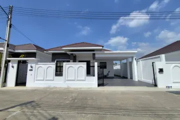 2 Bedroom House for sale in Bang Sare, Chonburi