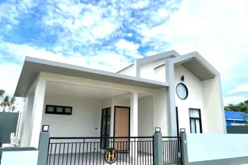 3 Bedroom House for sale in Pong, Chonburi
