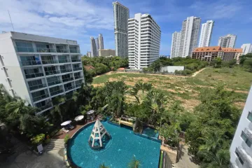 1 Bedroom Condo for sale in Club Royal, Na Kluea, Chonburi
