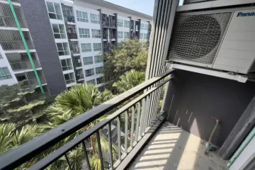 1 Bedroom Condo for sale in Na Kluea, Chonburi