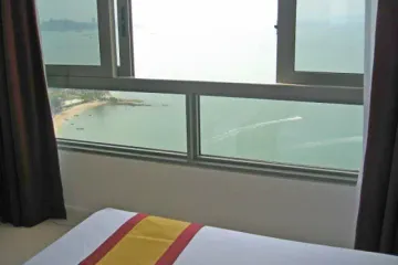 2 Bedroom Condo for rent in Na Kluea, Chonburi