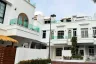 3 Bedroom House for rent in Na Kluea, Chonburi