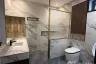 5 Bedroom House for Sale or Rent in Sam Sen Nok, Bangkok near MRT Phawana