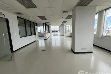 Office for rent in 42 Tower, Phra Khanong, Bangkok near BTS Ekkamai