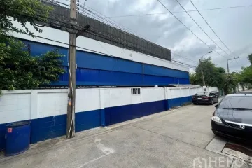 Warehouse / Factory for rent in Bang Chak, Bangkok near BTS Punnawithi