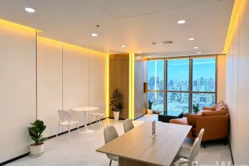 Office for rent in V One Tower, Huai Khwang, Bangkok near MRT Phra Ram 9