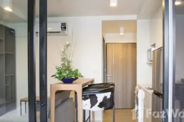 Condo for rent in Maestro 02 Ruamrudee, Lumpini, Bangkok near BTS Ploen Chit
