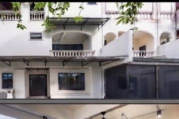 5 Bedroom House for sale in Yan Nawa, Bangkok