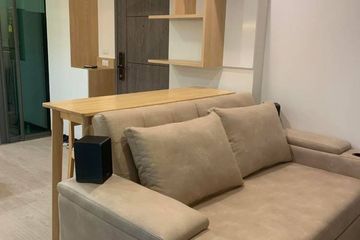 2 Bedroom Condo for rent in Sam Sen Nai, Bangkok